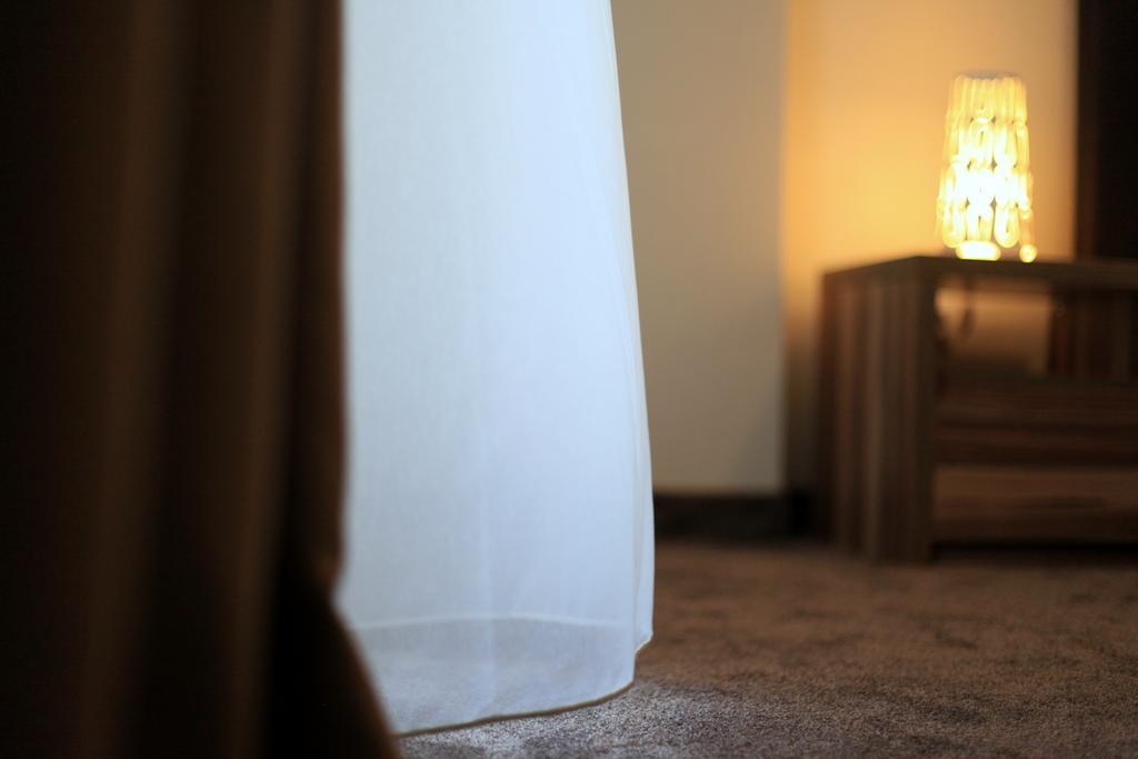 Hypnotique Hotell Năvodari Exteriör bild
